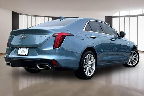 2023 Cadillac CT4 Luxury