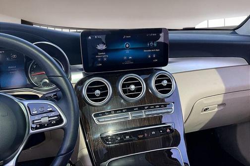 2022 Mercedes-Benz GLC 300 Base