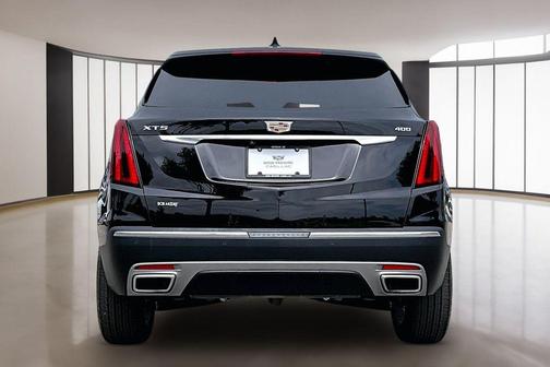 Stellar Black Metallic 2025 Cadillac XT5 Premium Luxury