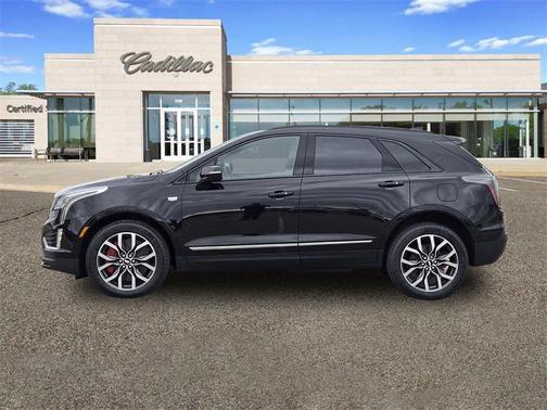 2025 Cadillac XT5 Sport