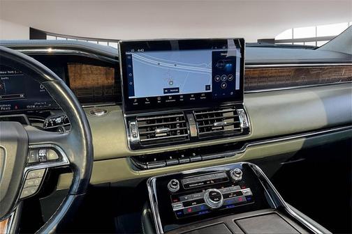 2022 Lincoln Navigator Black Label