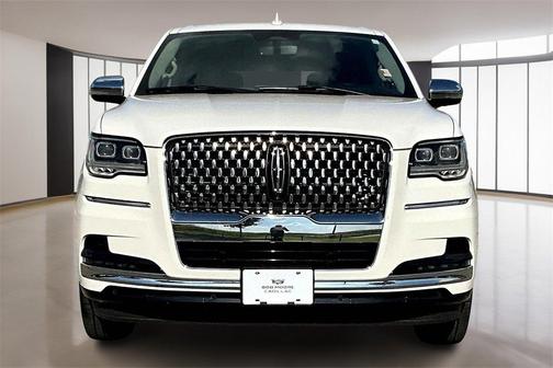 2022 Lincoln Navigator Black Label