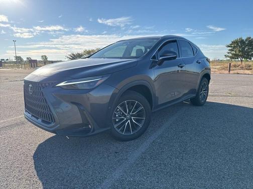 2025 Lexus NX 350h Luxury