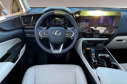 2025 Lexus NX 350h Luxury