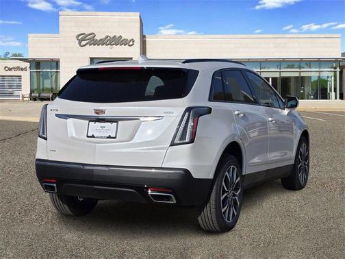 2025 Cadillac XT5 Sport