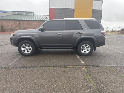 2016 Toyota 4Runner SR5