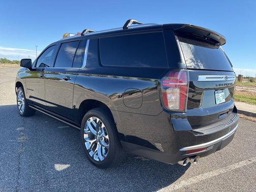 2021 Chevrolet Suburban High Country