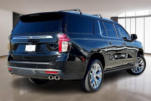 2021 Chevrolet Suburban High Country