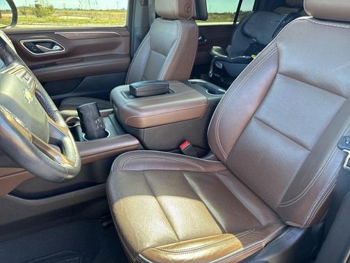 2021 Chevrolet Suburban High Country