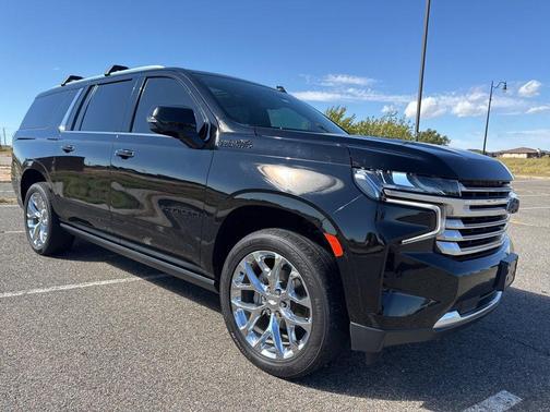 2021 Chevrolet Suburban High Country