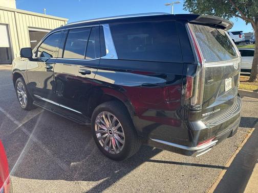 2021 Cadillac Escalade Premium Luxury