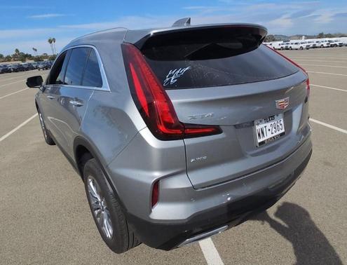Silver Metallic 2025 Cadillac XT4 Premium Luxury