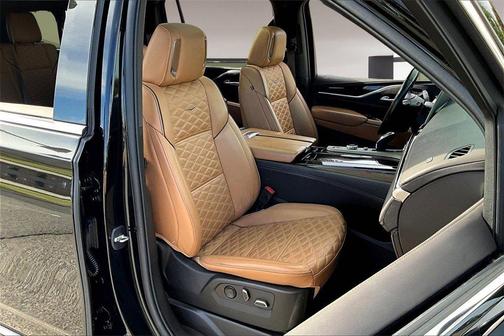 2022 Cadillac Escalade ESV Premium Luxury