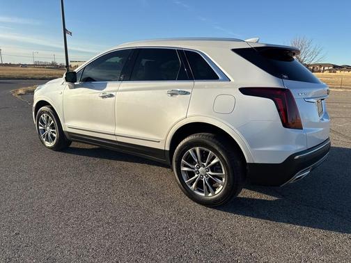 2021 Cadillac XT5 Premium Luxury