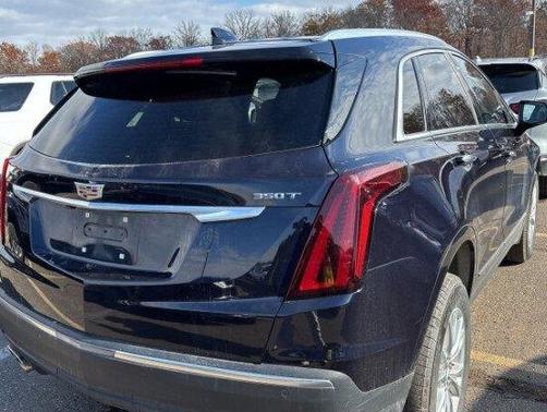 2022 Cadillac XT5 Luxury