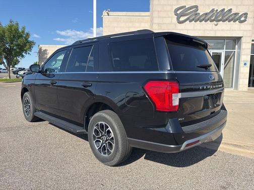 Agate Black Metallic 2024 Ford Expedition XLT