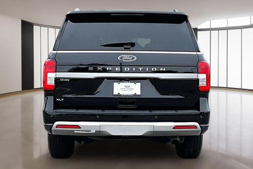 Agate Black Metallic 2024 Ford Expedition XLT