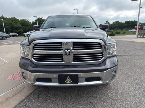 Granite Crystal Clearcoat Metallic 2019 RAM 1500 Classic Big Horn