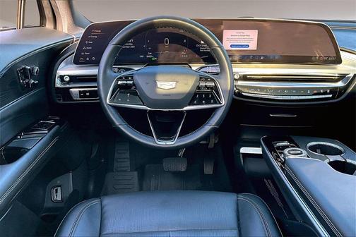 2024 Cadillac LYRIQ Luxury