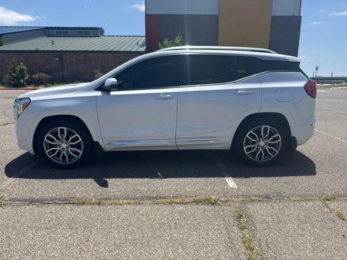 White Frost Tri-Coat 2023 GMC Terrain Denali