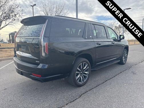 2023 Cadillac Escalade ESV Sport