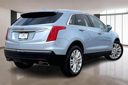 2017 Cadillac XT5 Premium Luxury