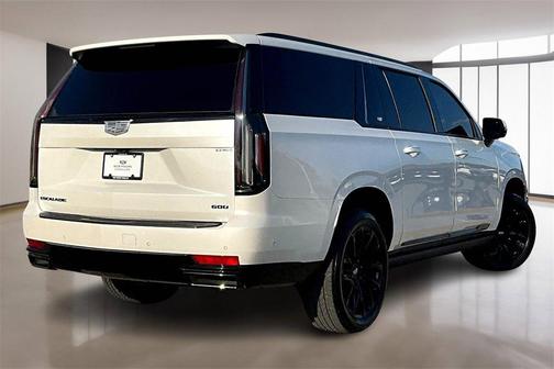 2024 Cadillac Escalade ESV Sport Platinum