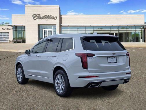 2025 Cadillac XT6 Luxury FWD