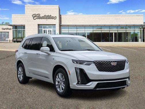 2025 Cadillac XT6 Luxury FWD
