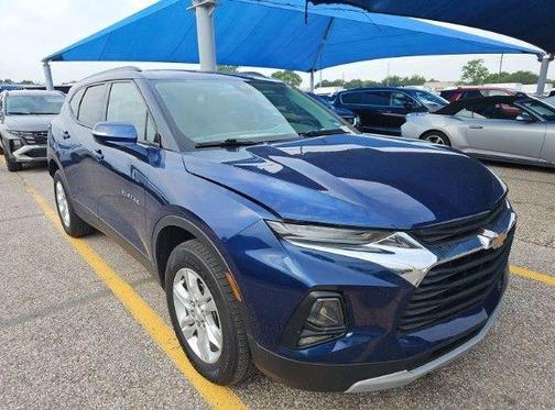 Blue Glow Metallic 2022 Chevrolet Blazer 2LT