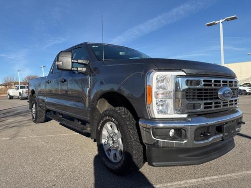2023 Ford F-250 XLT