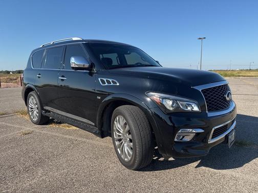 2016 INFINITI QX80 Base