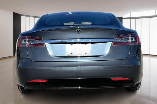 2016 Tesla Model S 75D