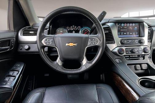 Silver Ice Metallic 2017 Chevrolet Tahoe LT