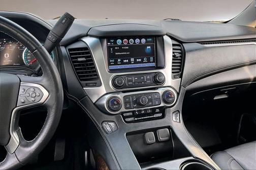 Silver Ice Metallic 2017 Chevrolet Tahoe LT