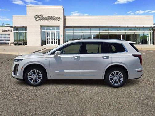 2025 Cadillac XT6 Luxury FWD
