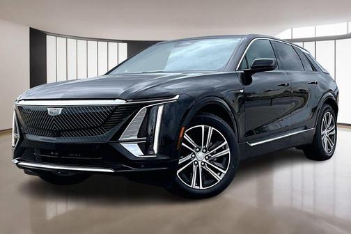 Stellar Black Metallic 2026 Cadillac LYRIQ Premium Luxury