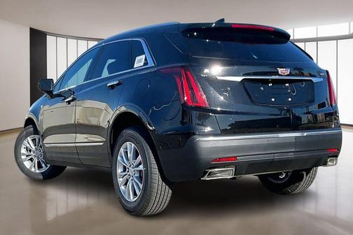 Stellar Black Metallic 2026 Cadillac XT5 Luxury