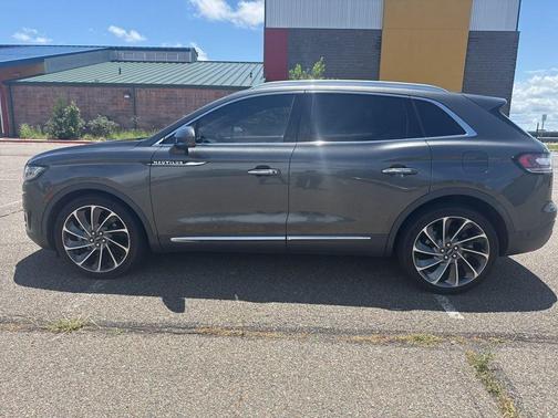 Magnetic Gray Metallic 2019 Lincoln Nautilus Reserve