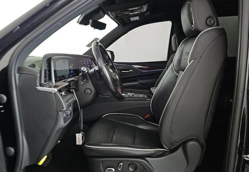 2022 Cadillac Escalade ESV Premium Luxury