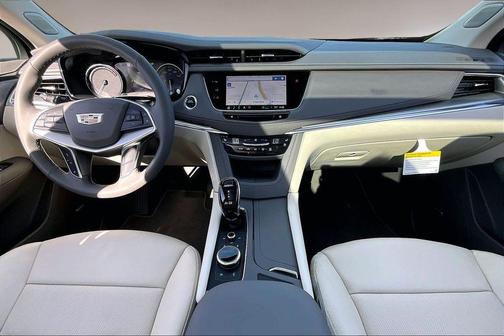 Crystal White Tri-Coat 2026 Cadillac XT5 Premium Luxury