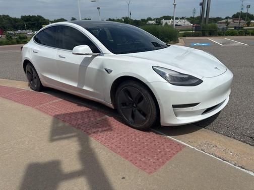 Pearl White Multi 2018 Tesla Model 3 Mid Range