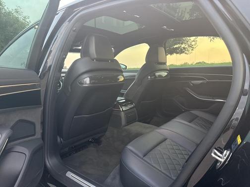 2021 Audi S8 4.0T quattro
