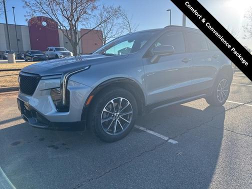 2024 Cadillac XT4 Sport