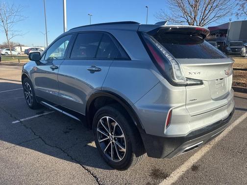 2024 Cadillac XT4 Sport