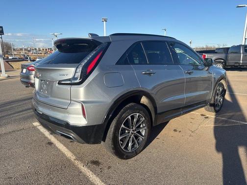 2024 Cadillac XT4 Sport