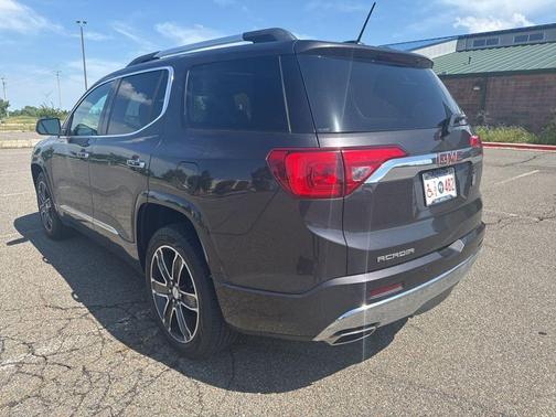 Iridium Metallic 2018 GMC Acadia Denali