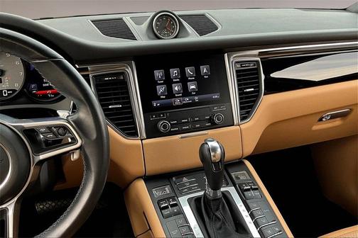 2018 Porsche Macan S