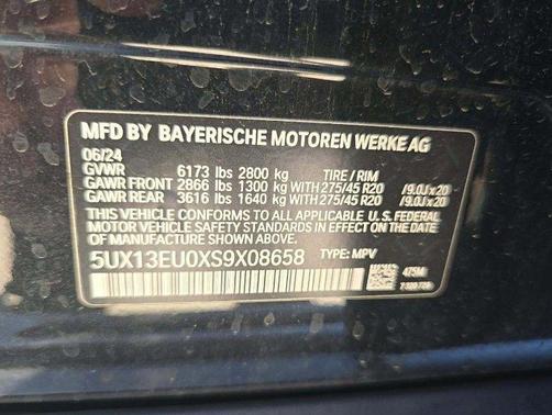 Black Sapphire Metallic 2025 BMW X5 sDrive40i