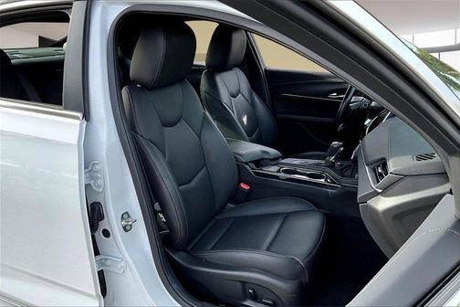 2024 Cadillac CT4 Luxury